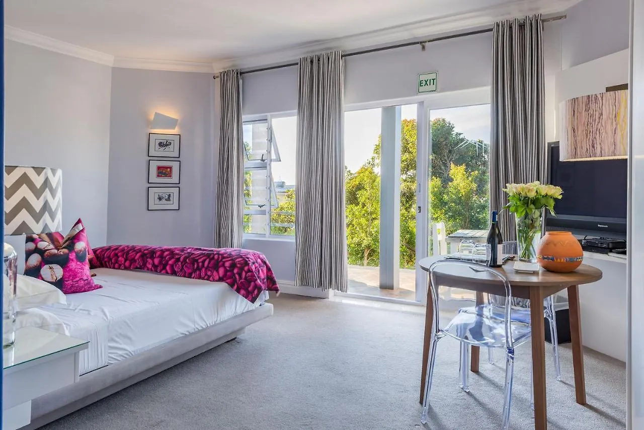 Chocolate Box Boutique Guesthouse Gordonʼs Bay 5*,