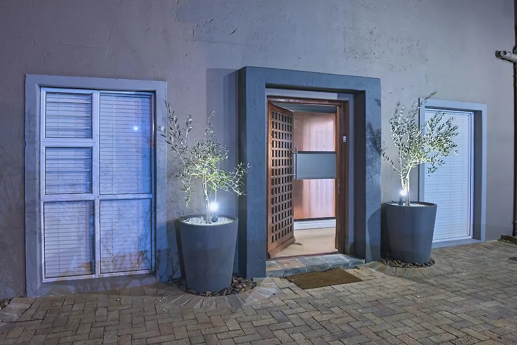 Chocolate Box Boutique Guesthouse Gordonʼs Bay Πανσιόν