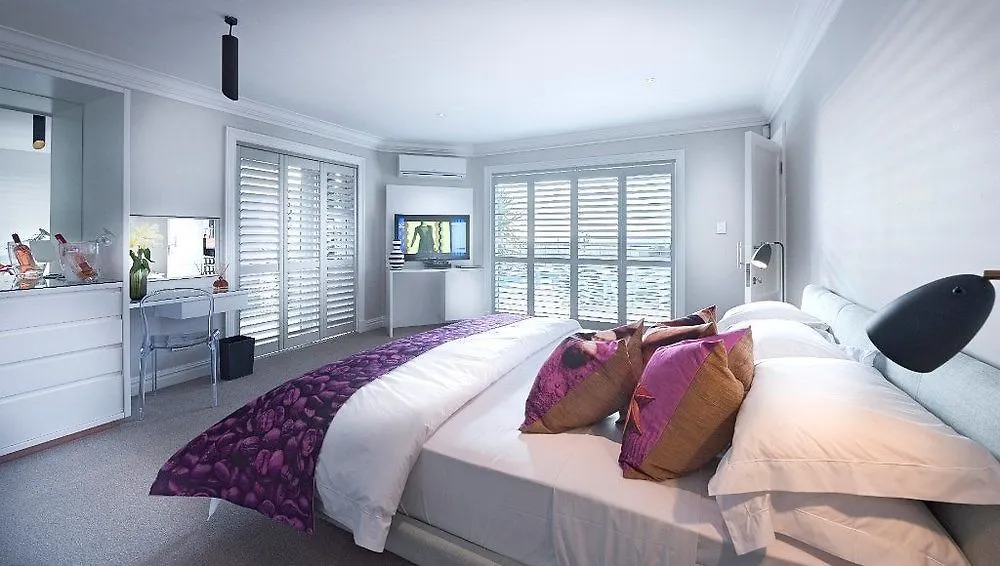 Chocolate Box Boutique Guesthouse Gordonʼs Bay 5*,  Νότια Αφρική