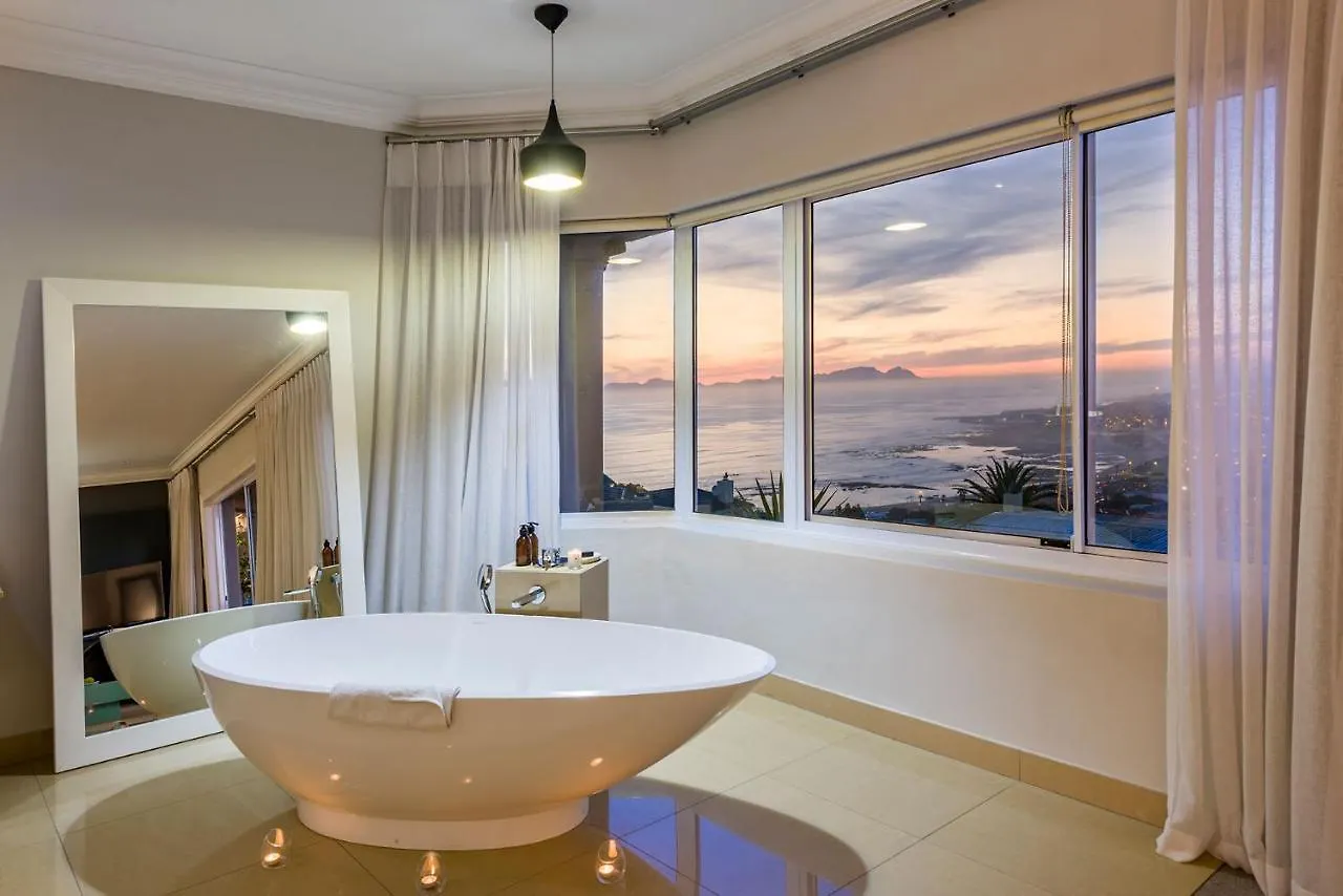 Chocolate Box Boutique Guesthouse Gordonʼs Bay Πανσιόν