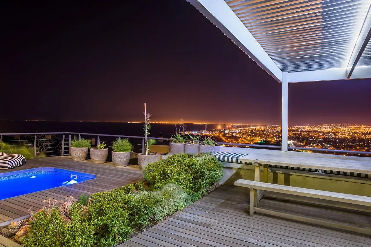 Chocolate Box Boutique Guesthouse Gordonʼs Bay